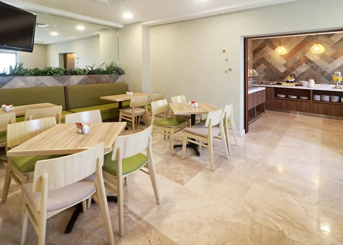 Wyndham Garden Valle RealHotel Monterrey